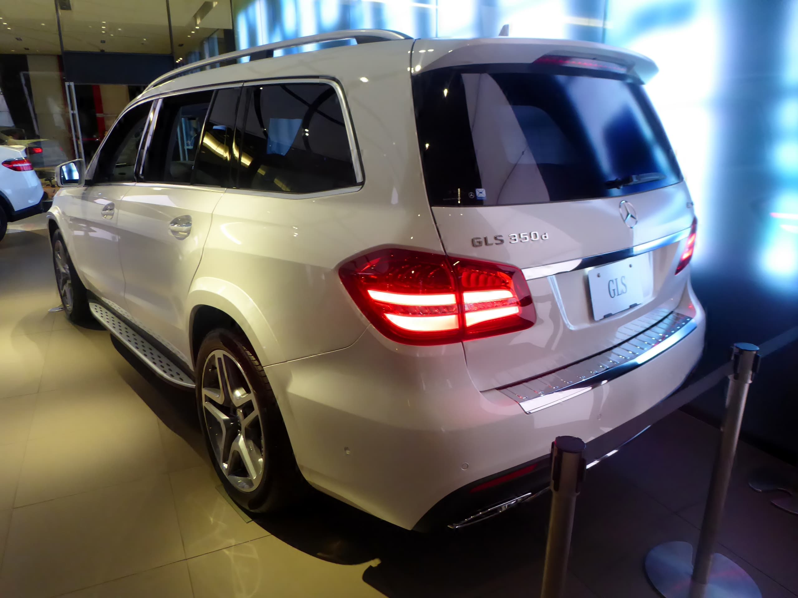 MERCEDES GLS — photo 3