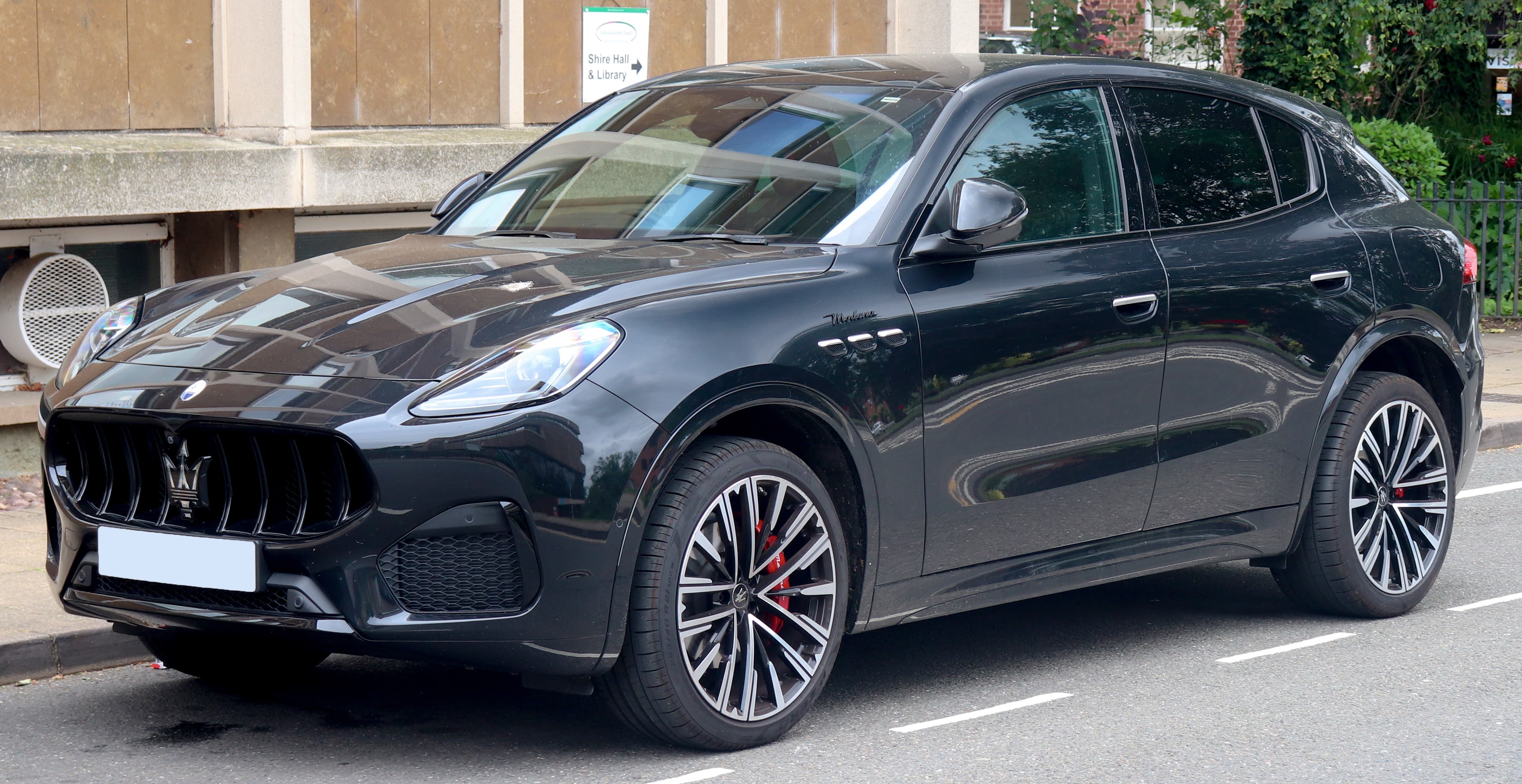 MASERATI Grecale — photo 1