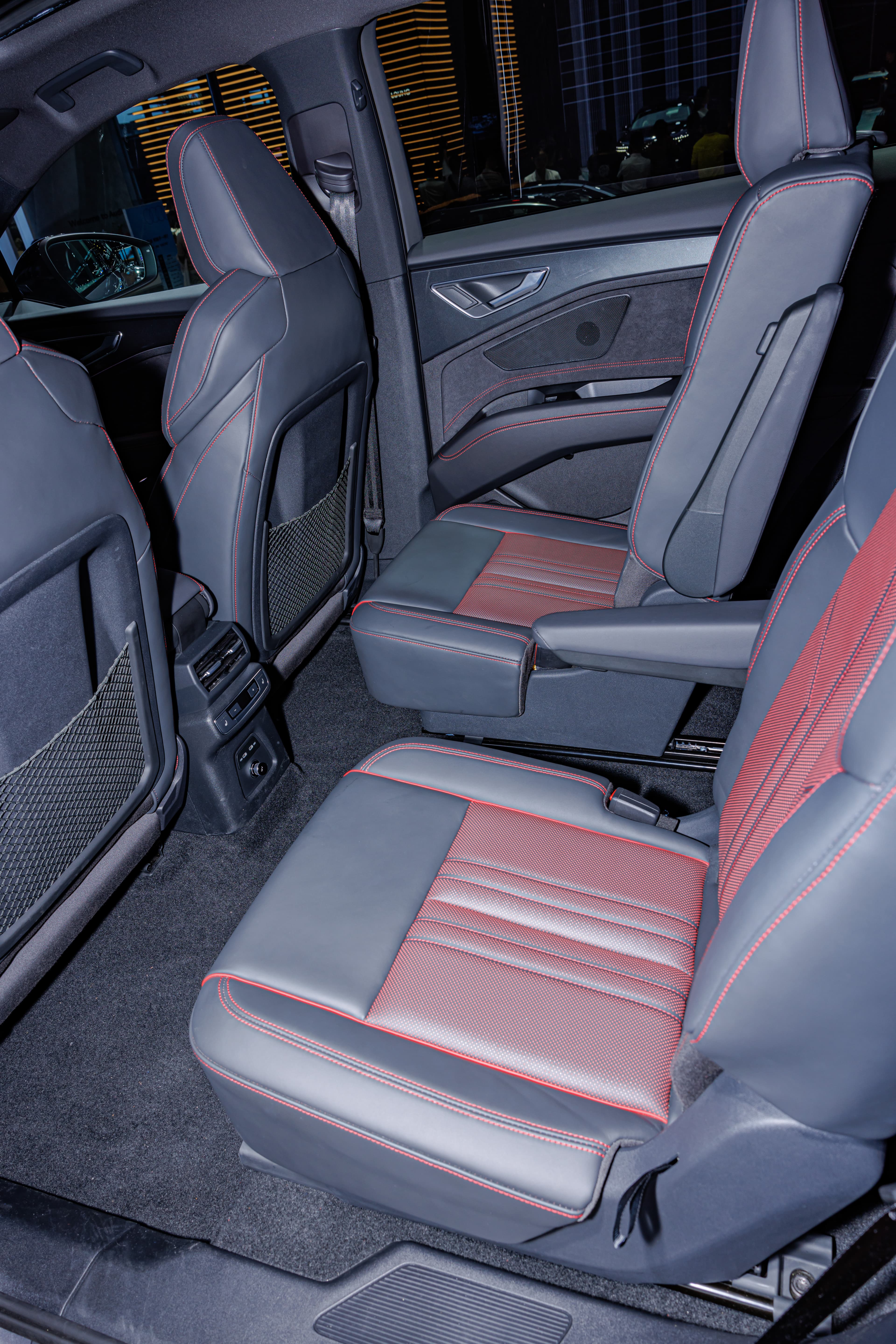 AUDI Q5 — photo 1
