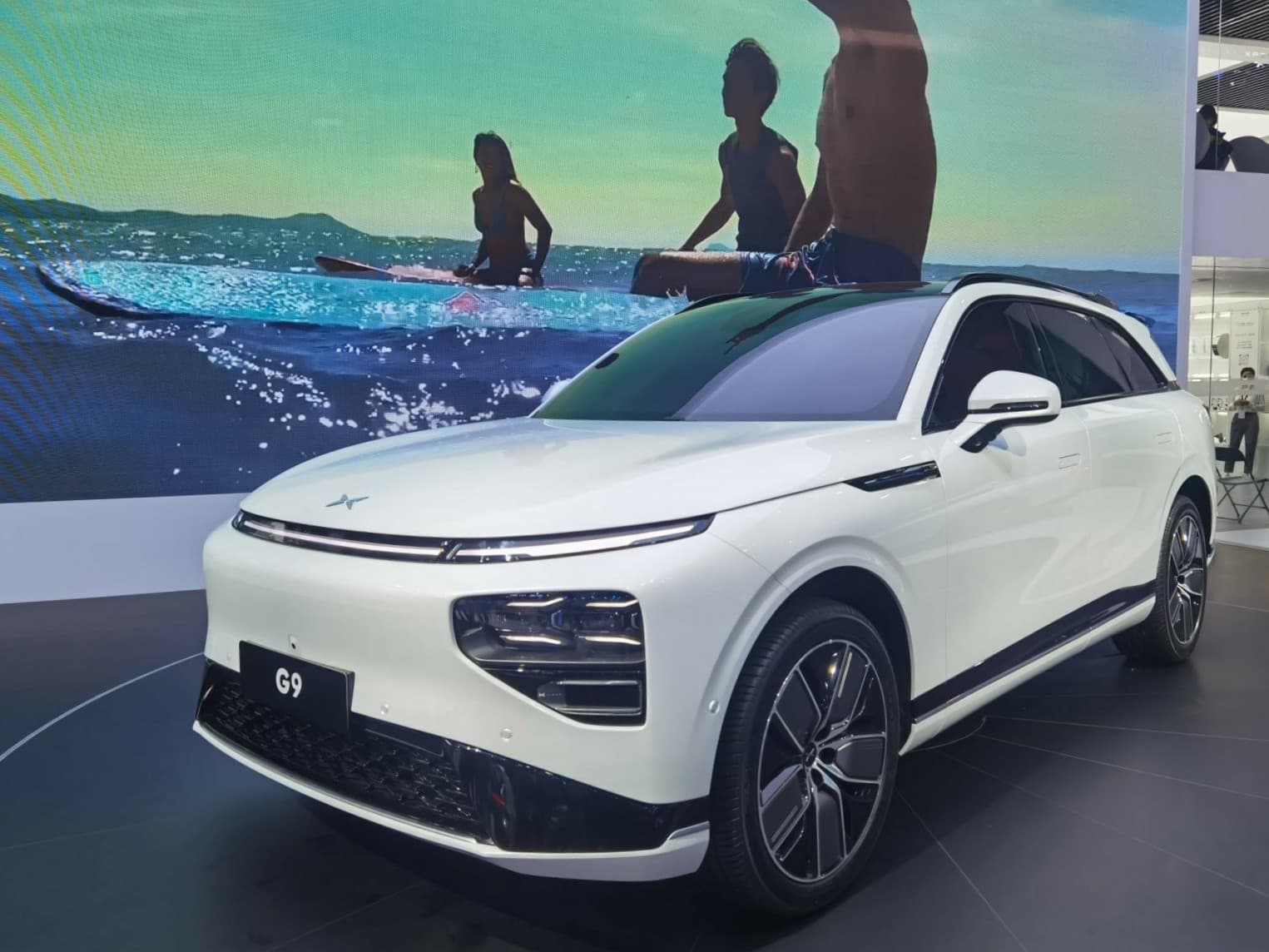 XPENG G9