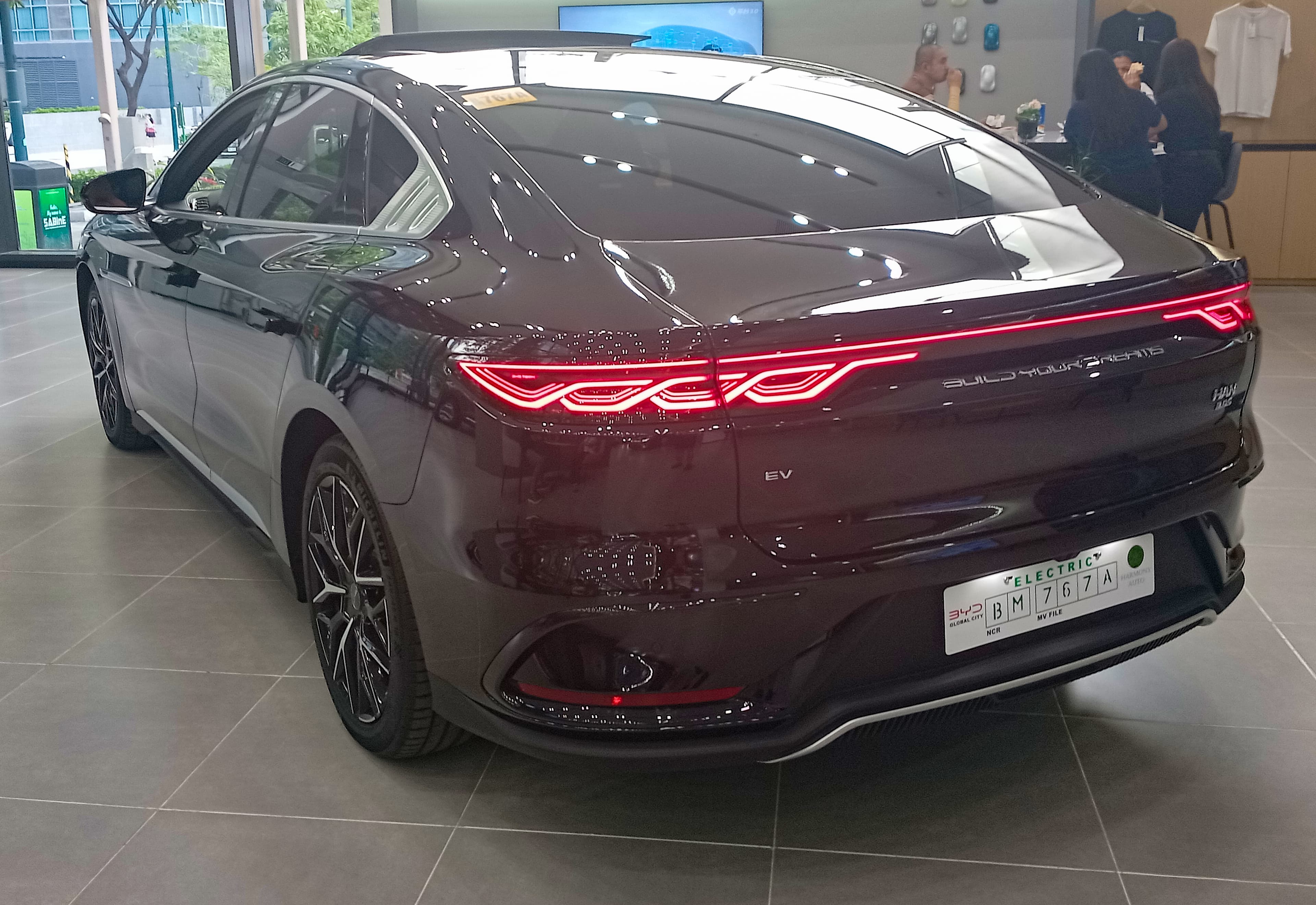 BYD HAN — photo 2