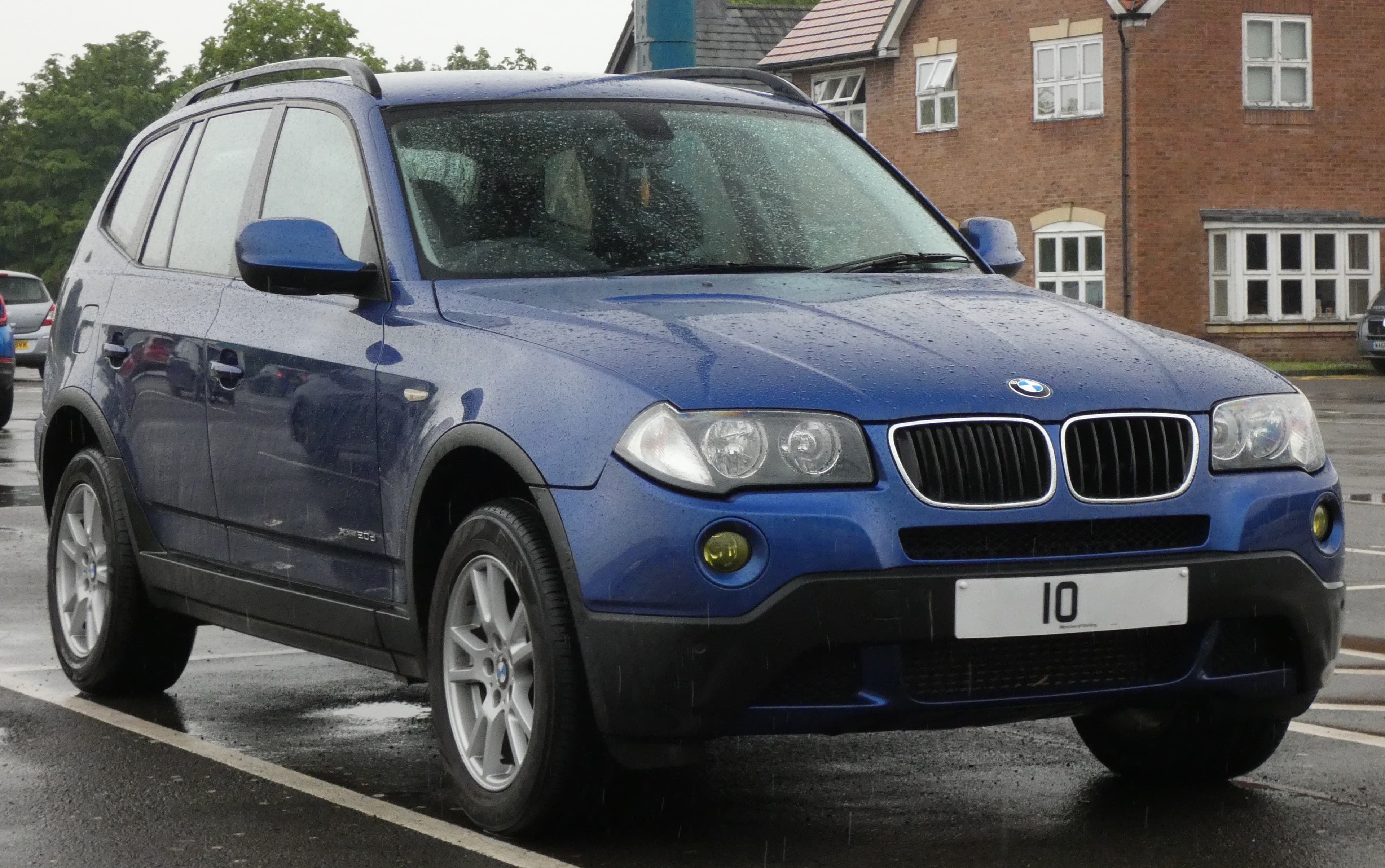 BMW X3 — photo 1