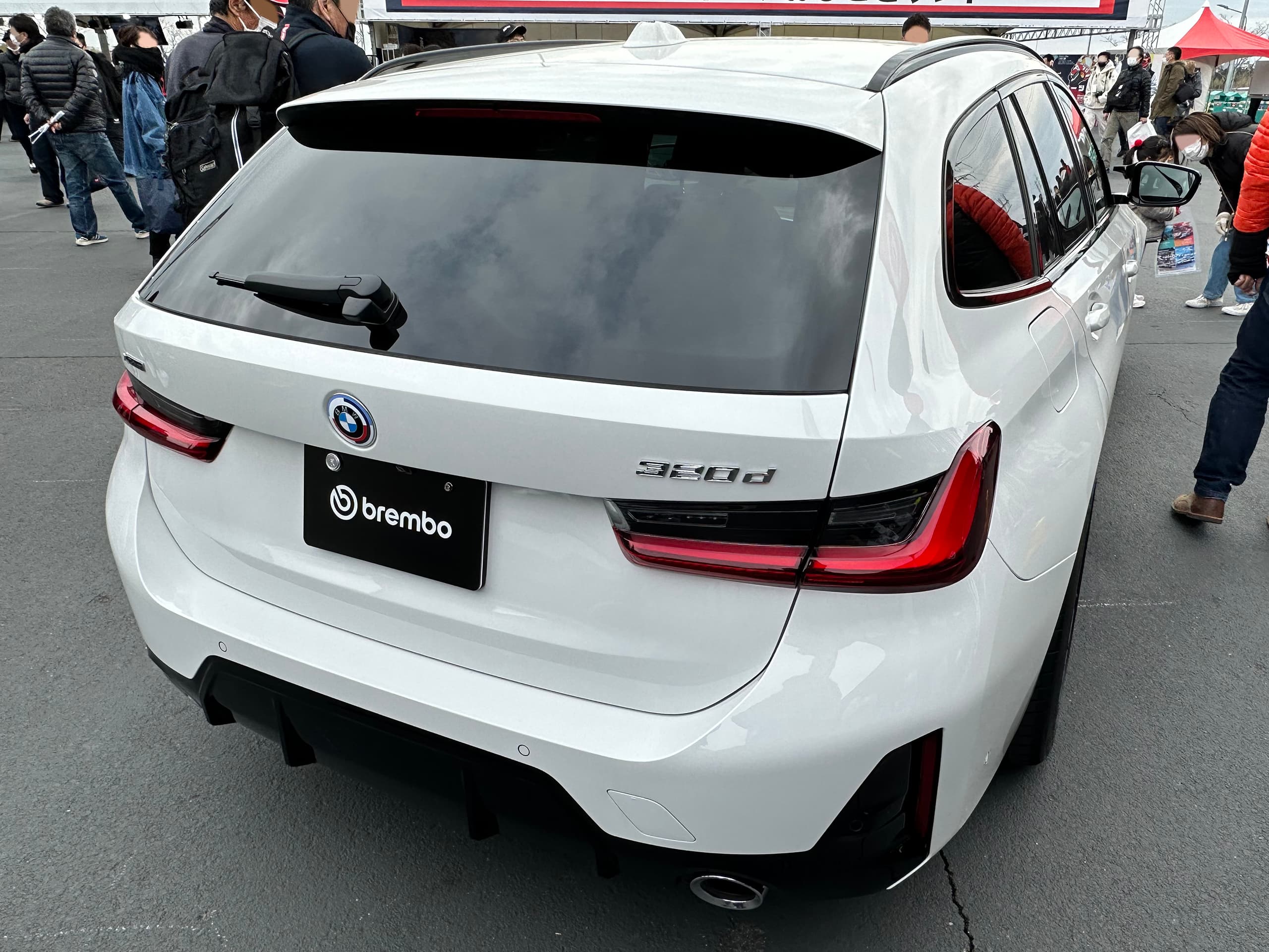 BMW Série 3 — photo 1