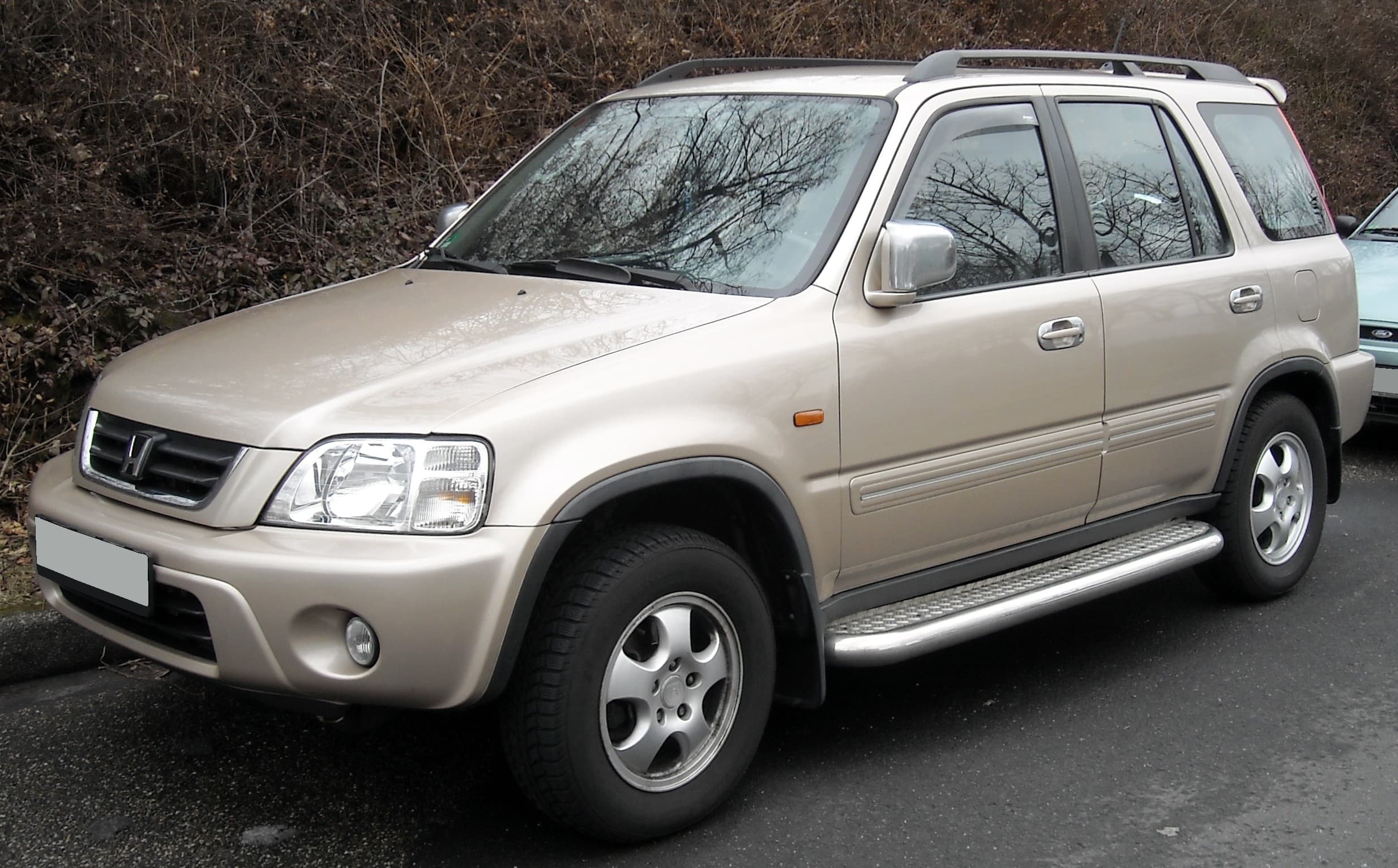 HONDA CR-V — photo 1