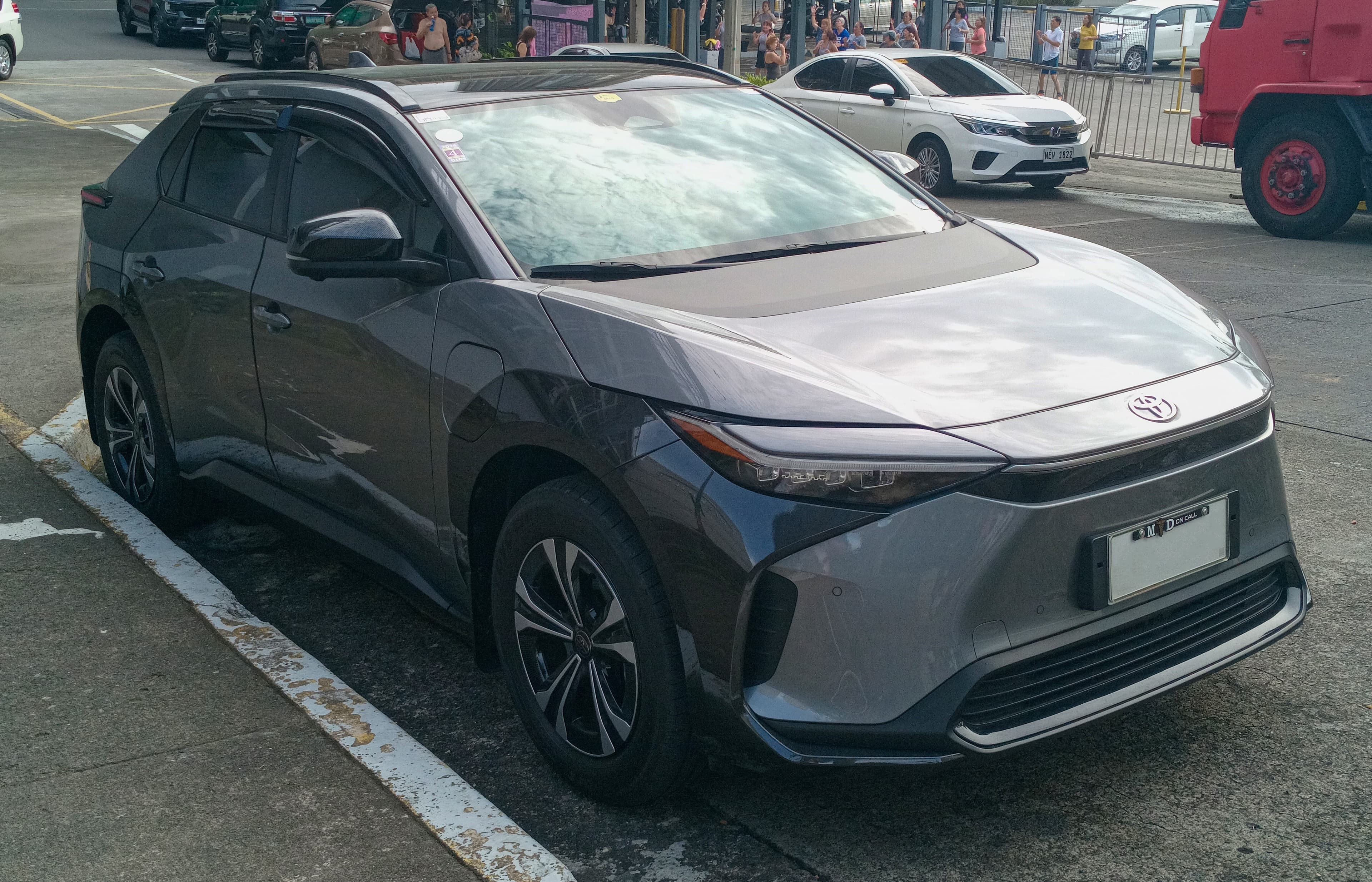 TOYOTA bZ4X