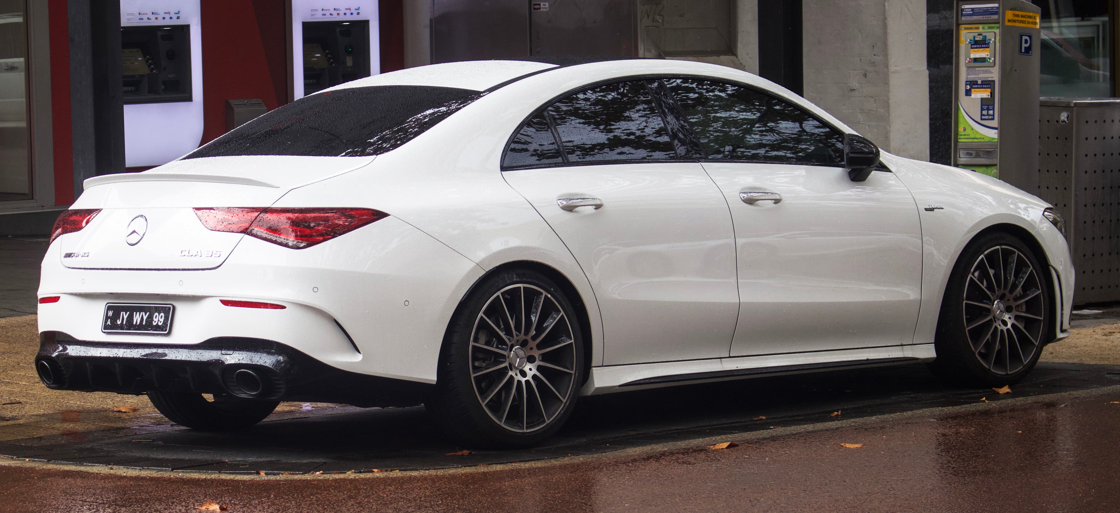 MERCEDES CLA — photo 3