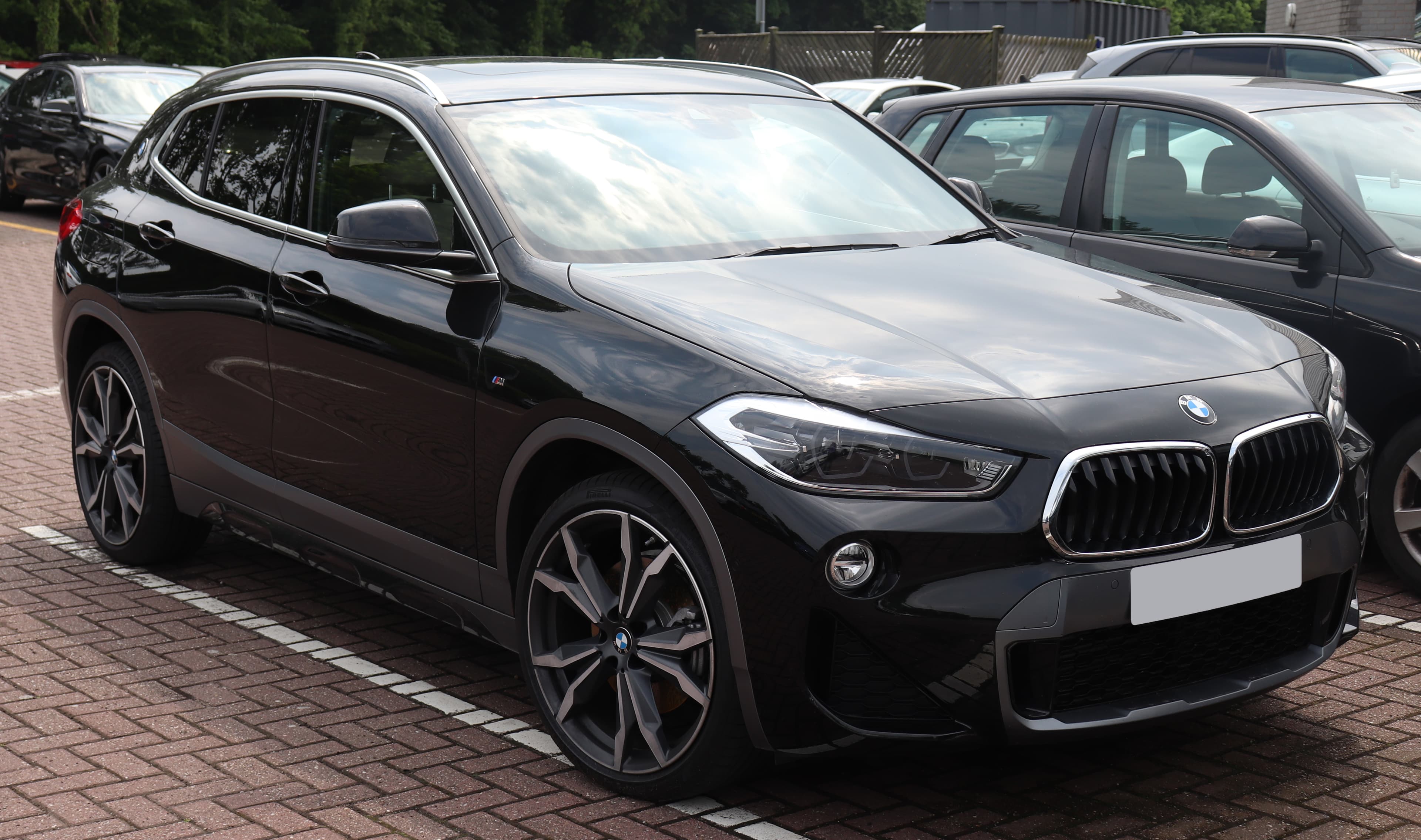 BMW X2 — photo 1