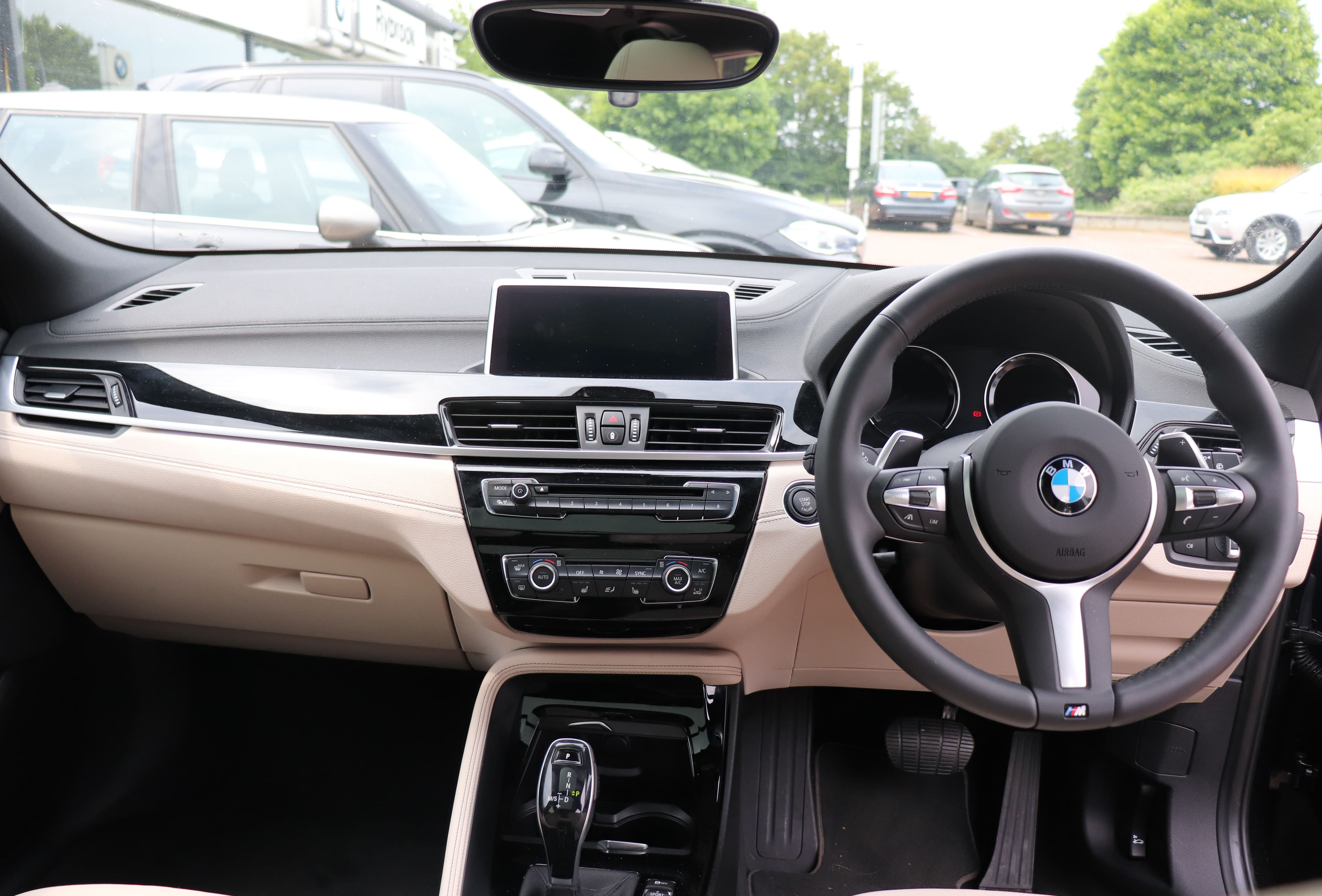 BMW X2 — photo 1