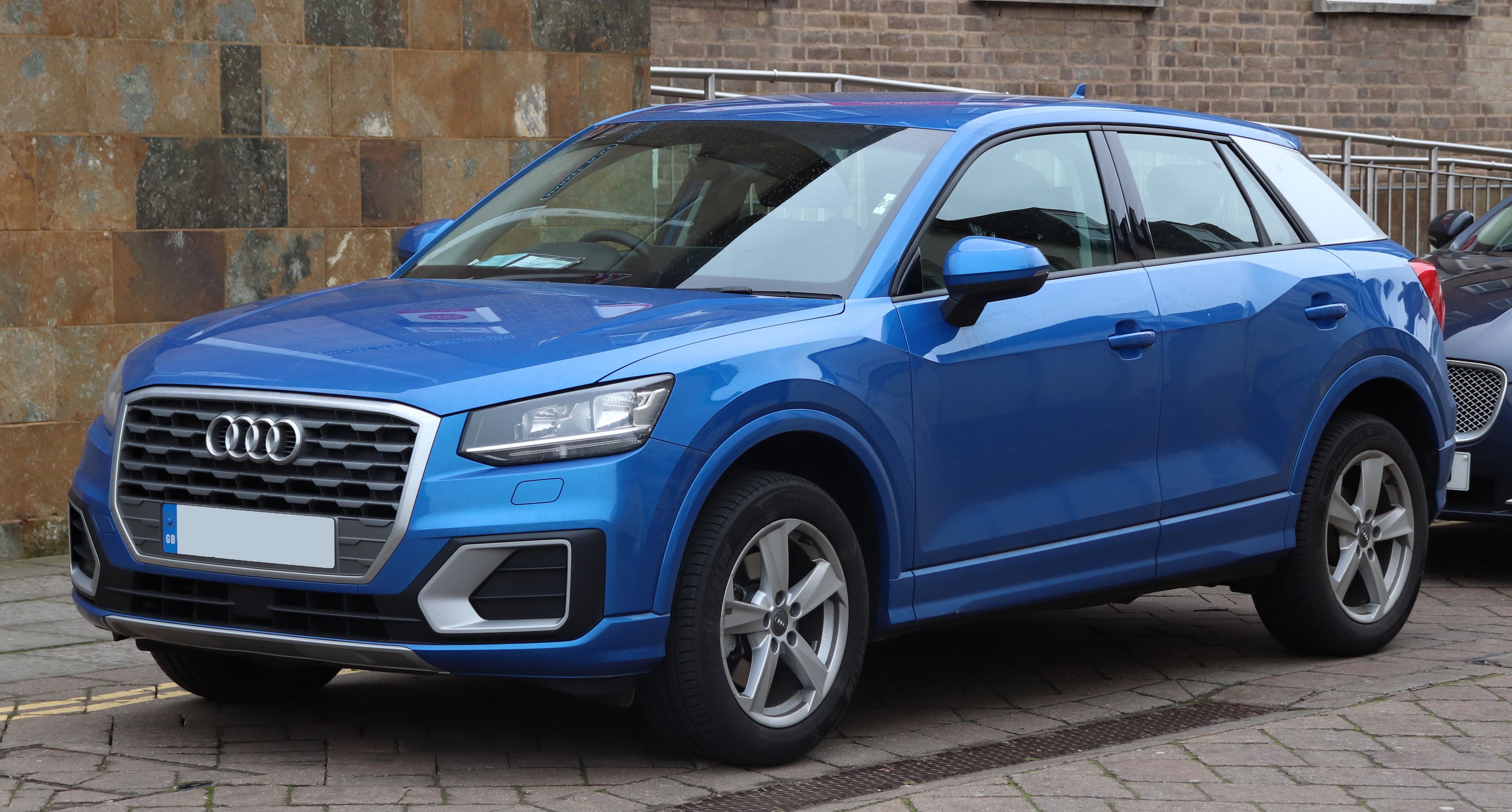 AUDI Q2