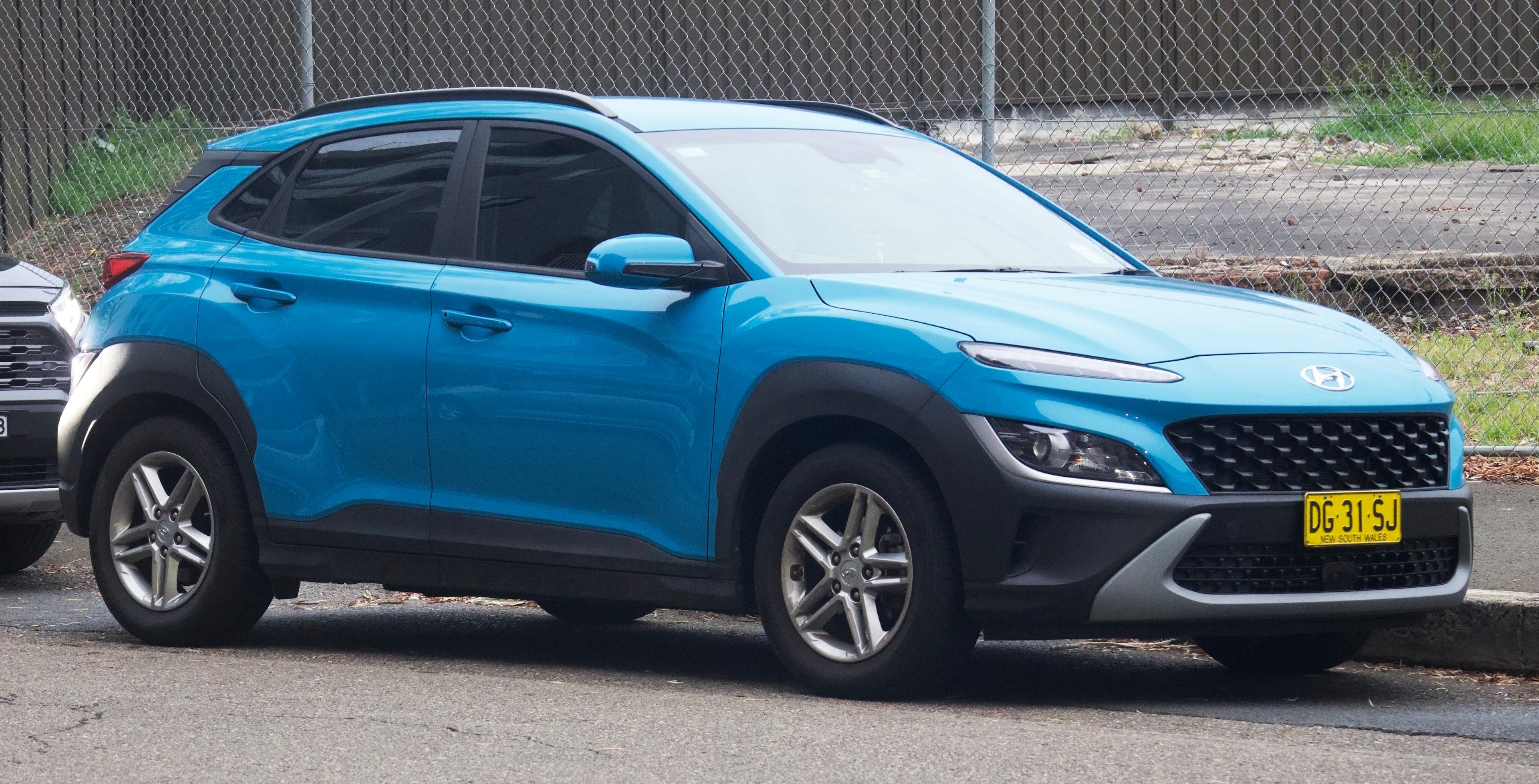 HYUNDAI Kona — photo 1