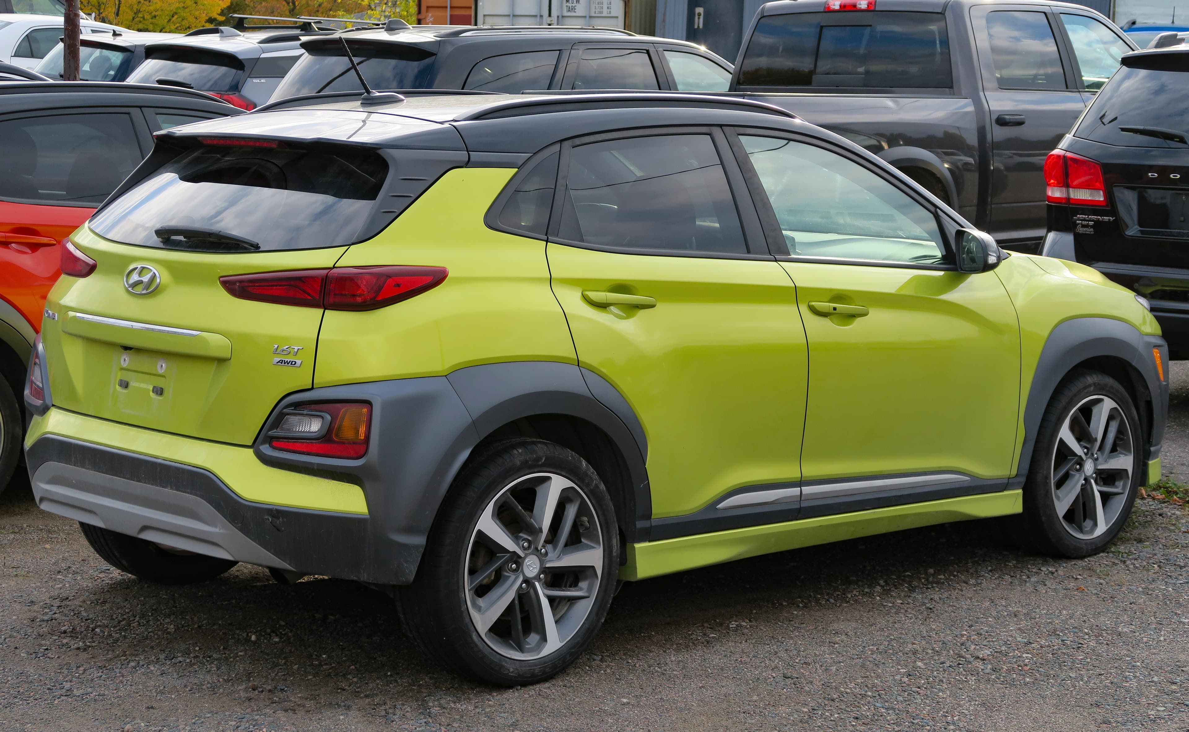 HYUNDAI Kona — photo 2