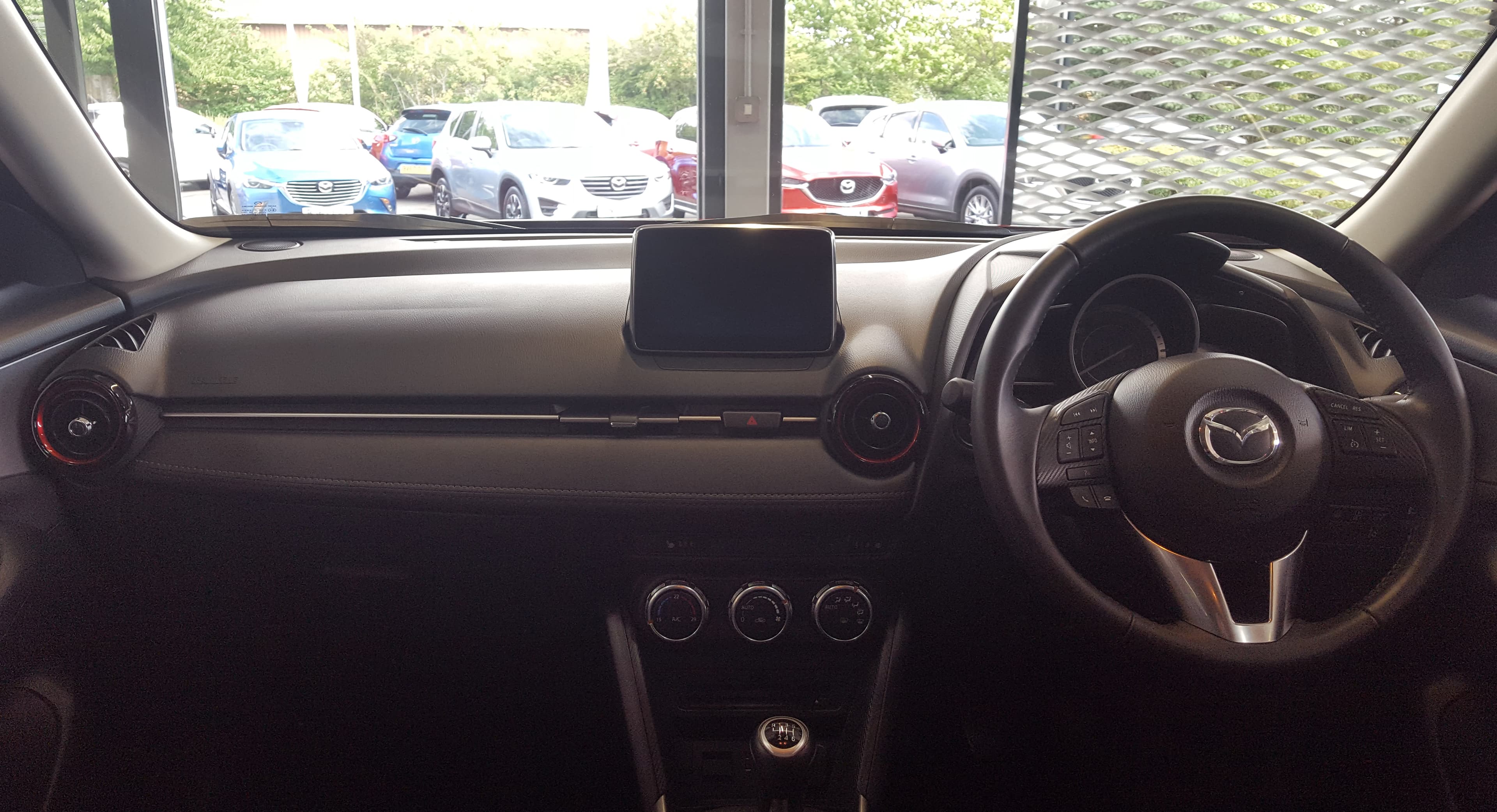 MAZDA CX-3 — photo 1