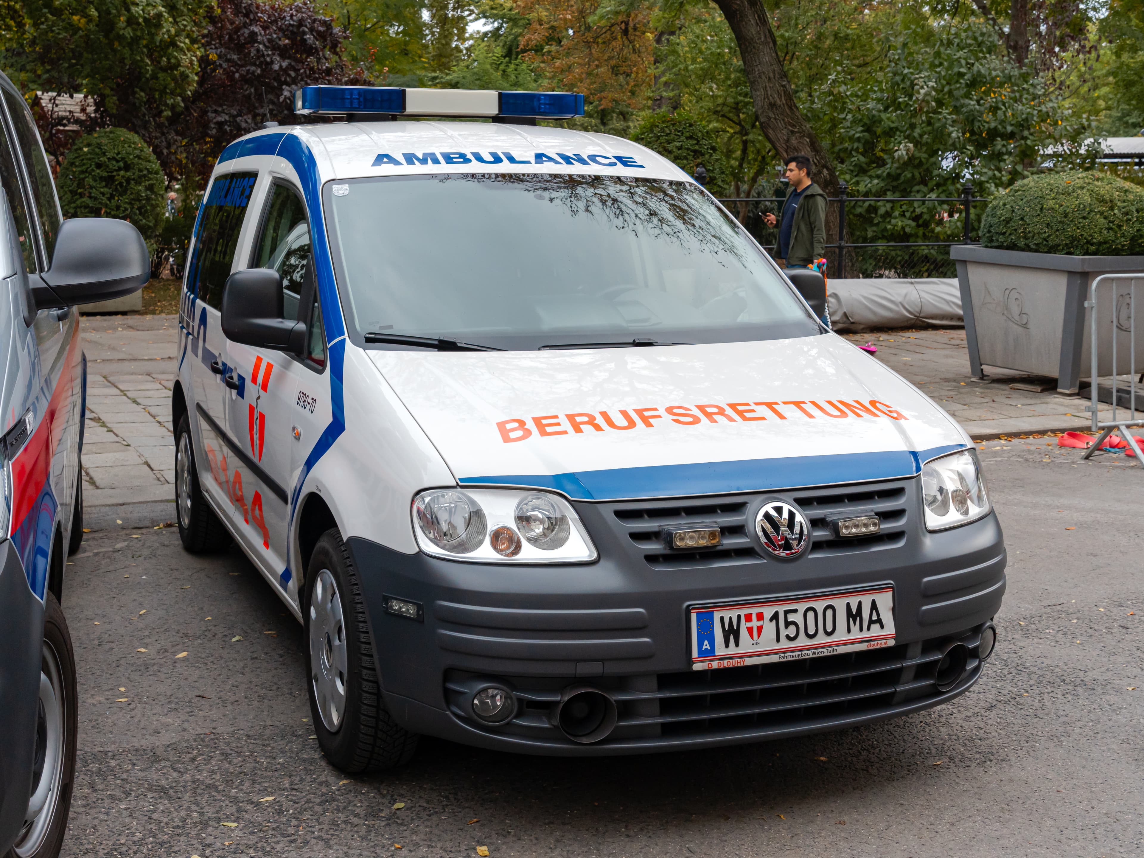 VOLKSWAGEN Caddy