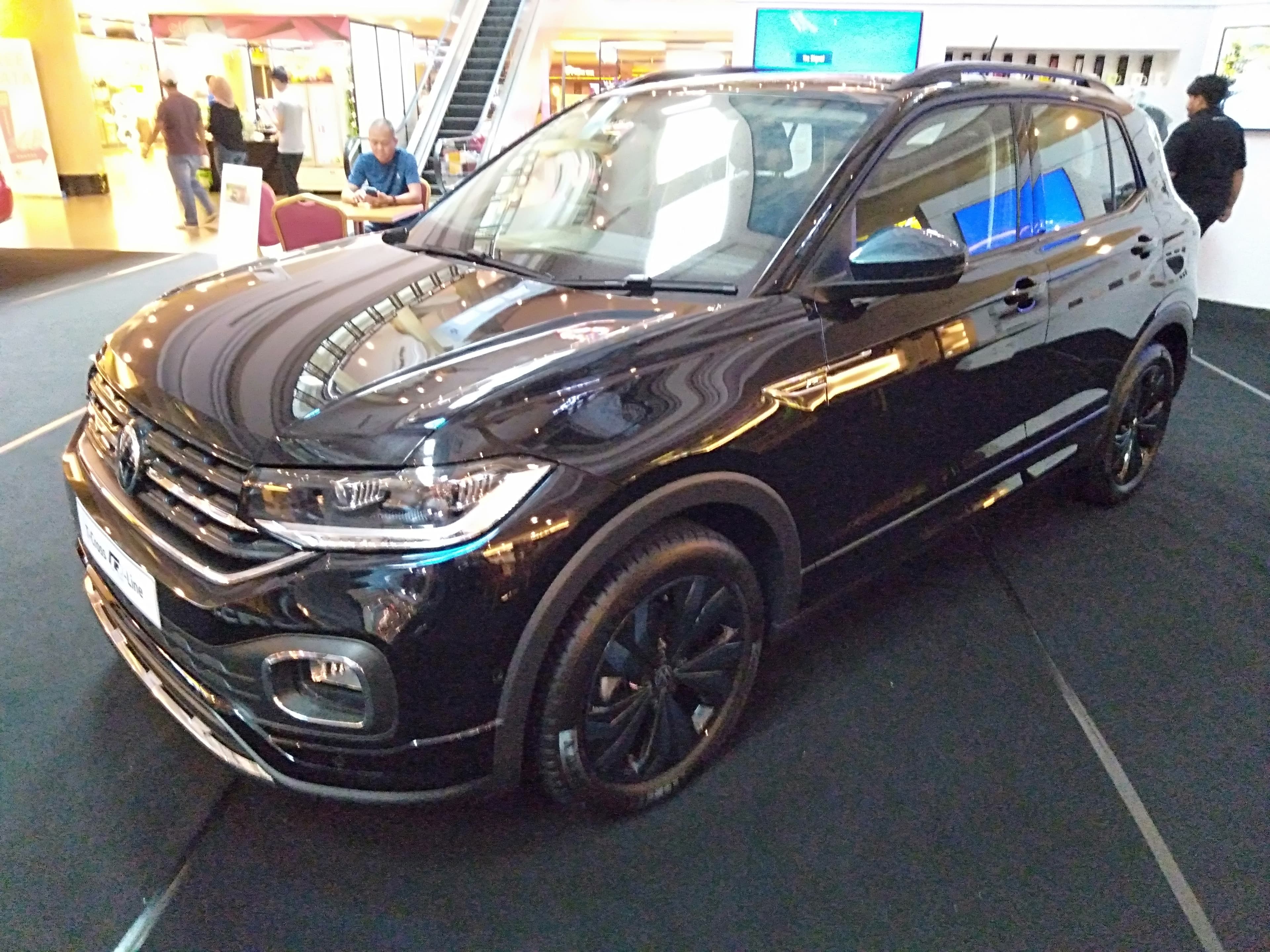 VOLKSWAGEN T-Cross