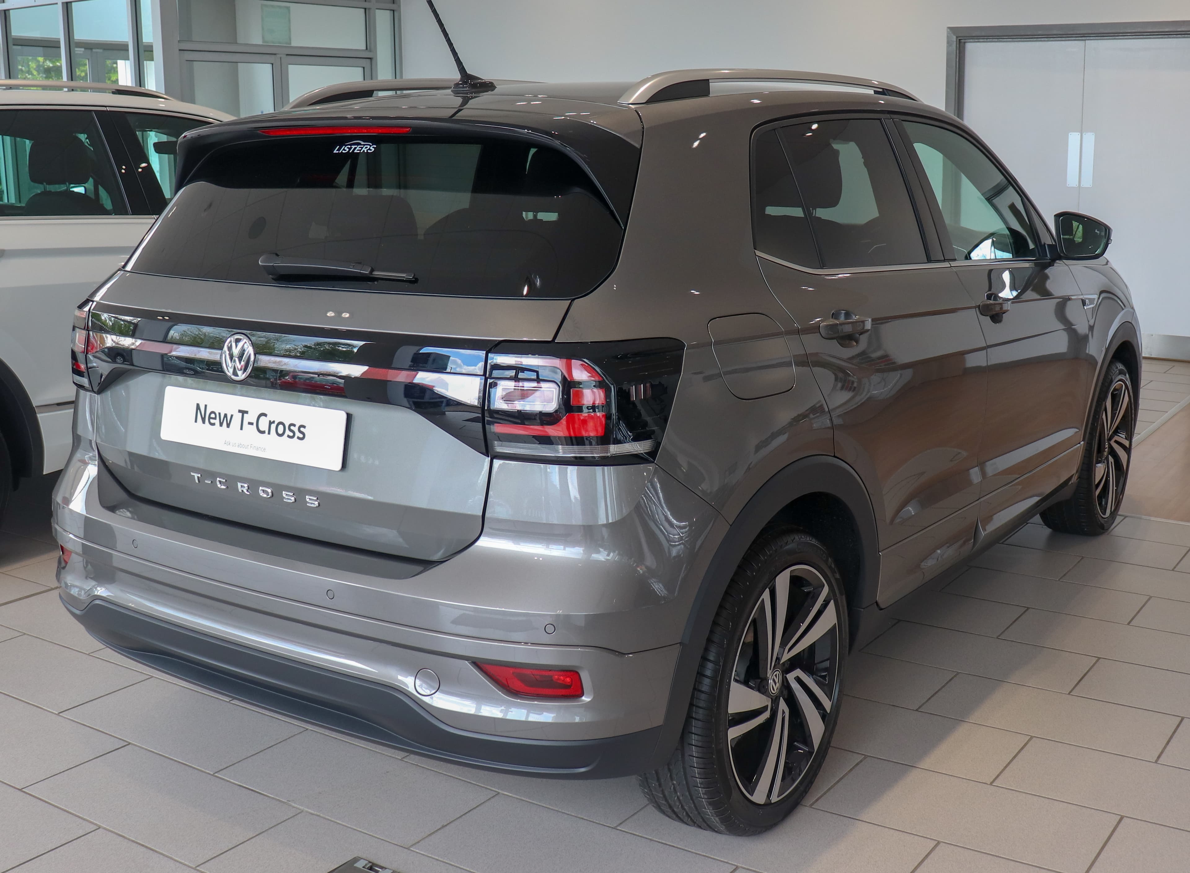 VOLKSWAGEN T-Cross — photo 1