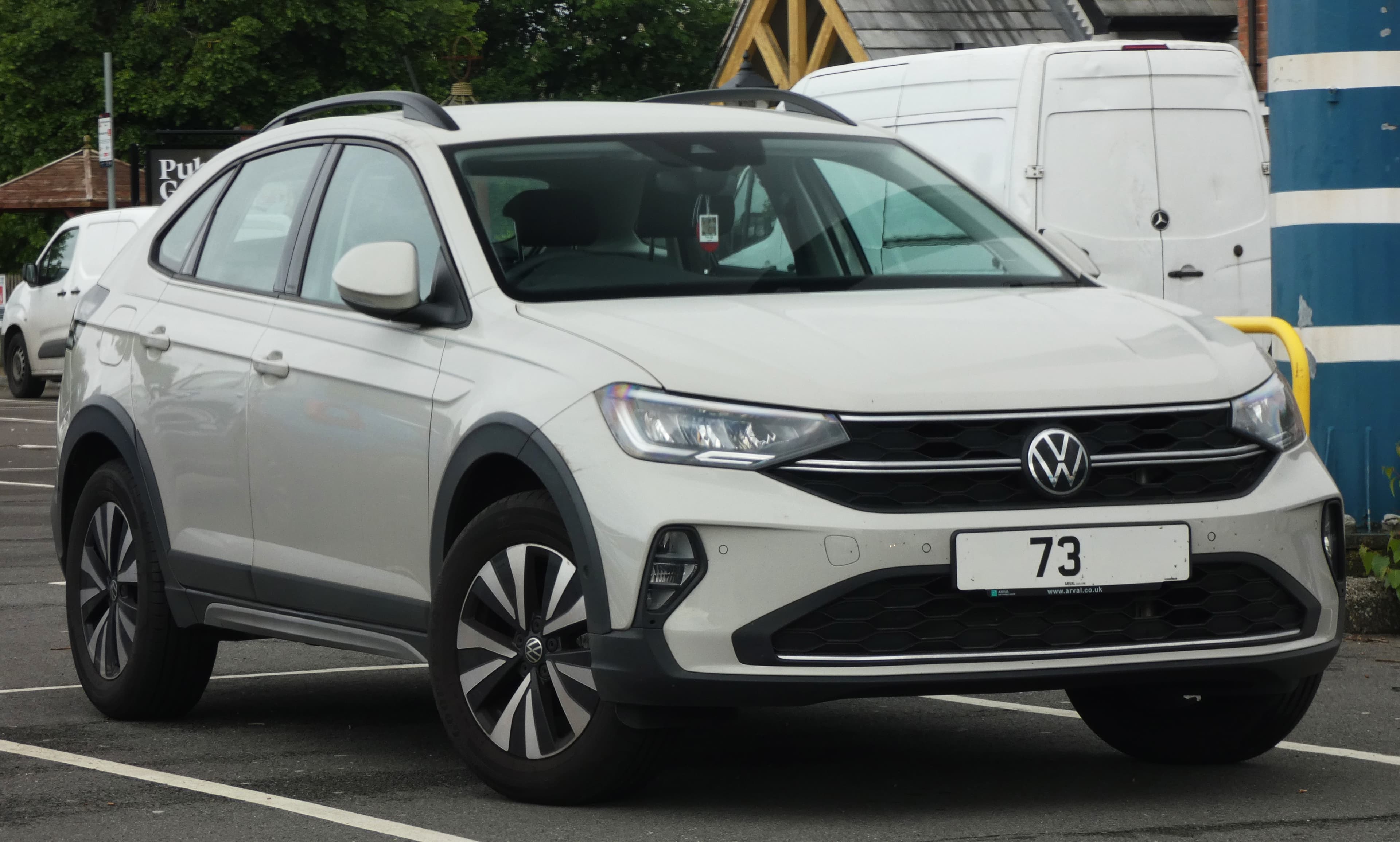 VOLKSWAGEN Taigo