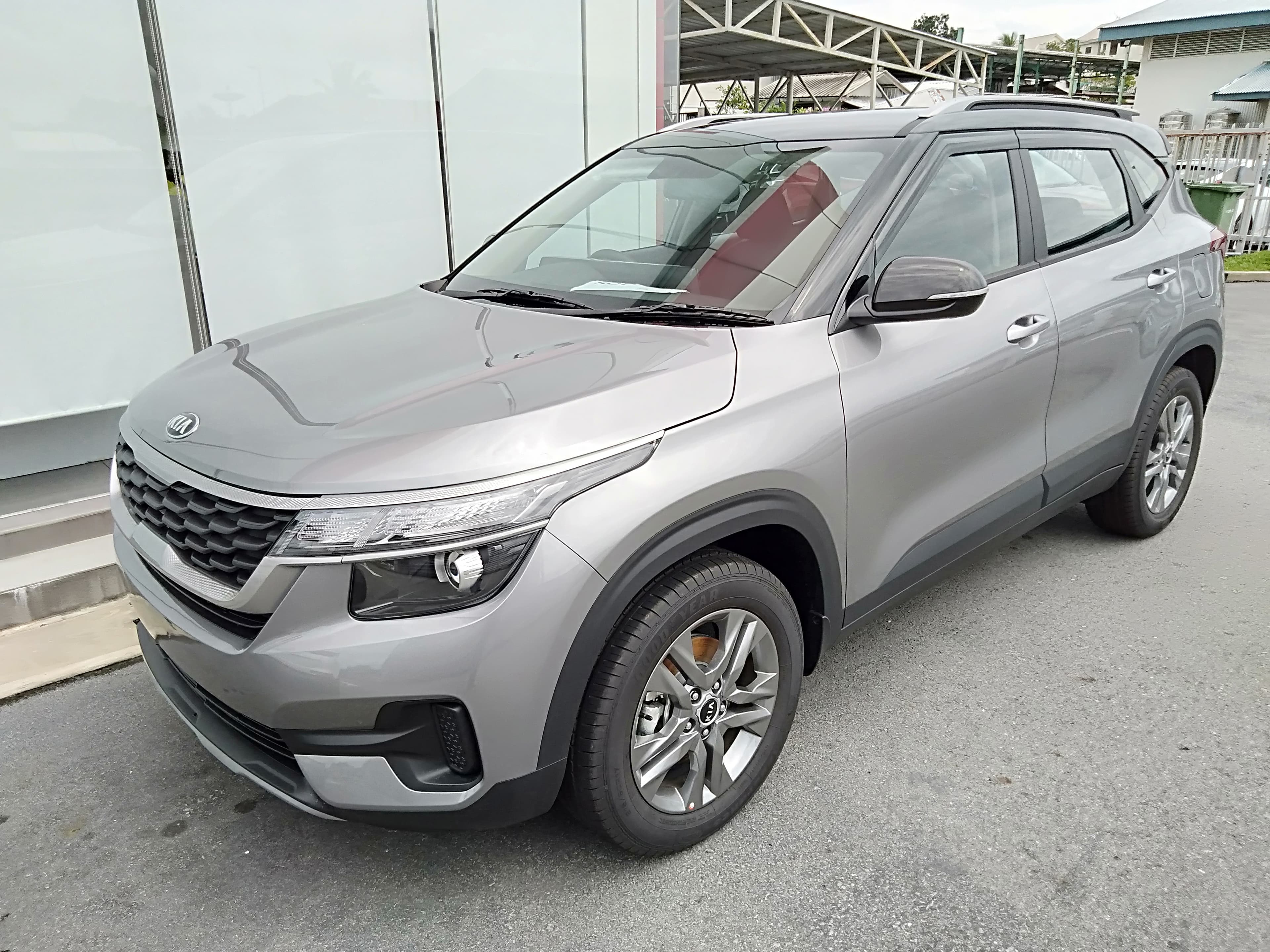 KIA Seltos — photo 1