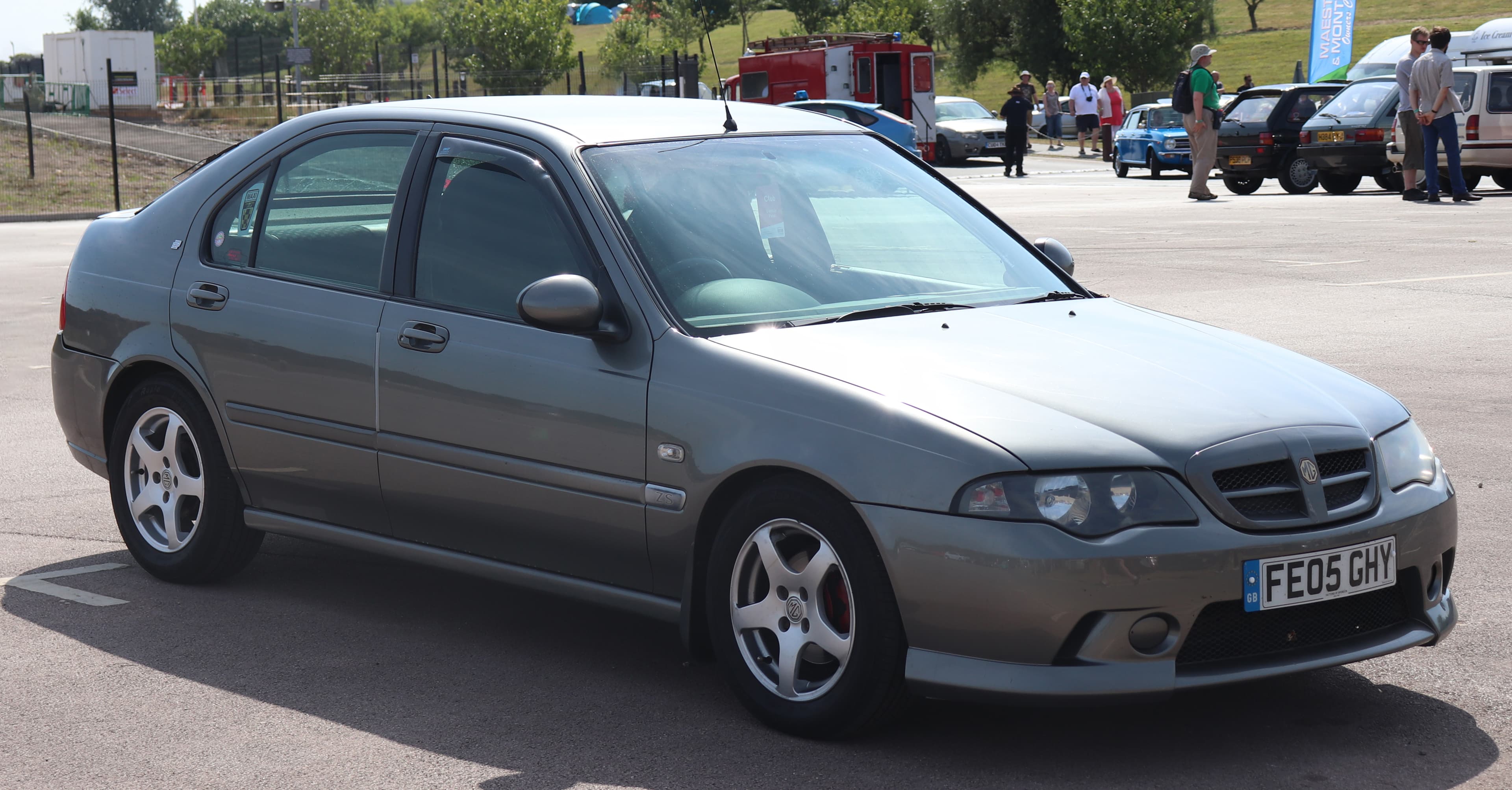 MG ZS HEV