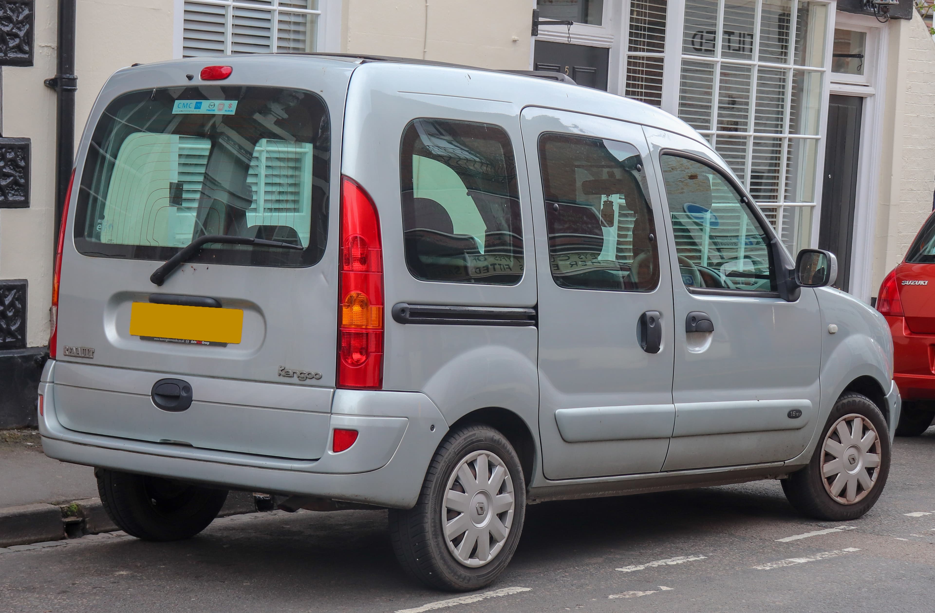 RENAULT Kangoo — photo 4