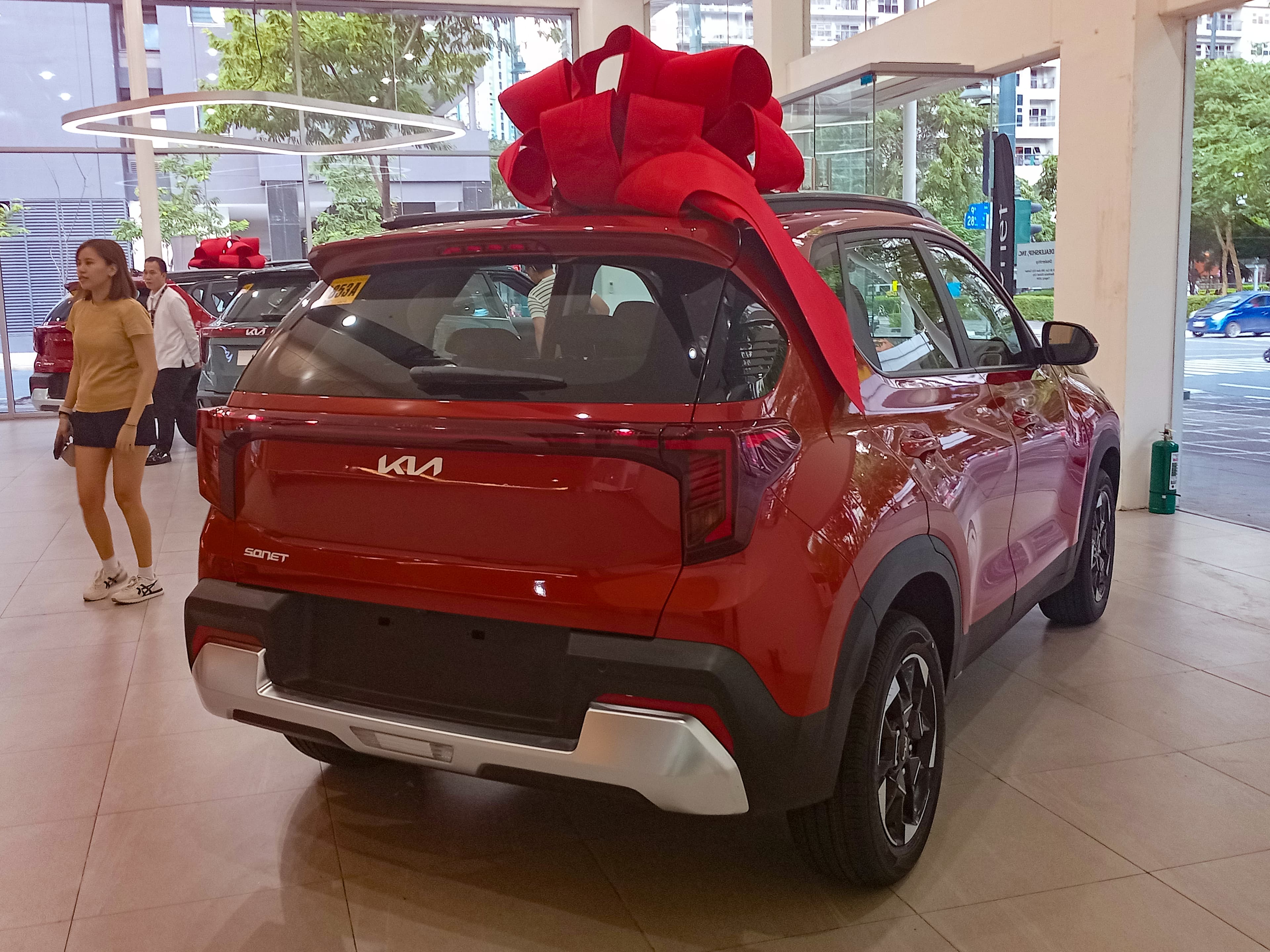 KIA Sonet — photo 2