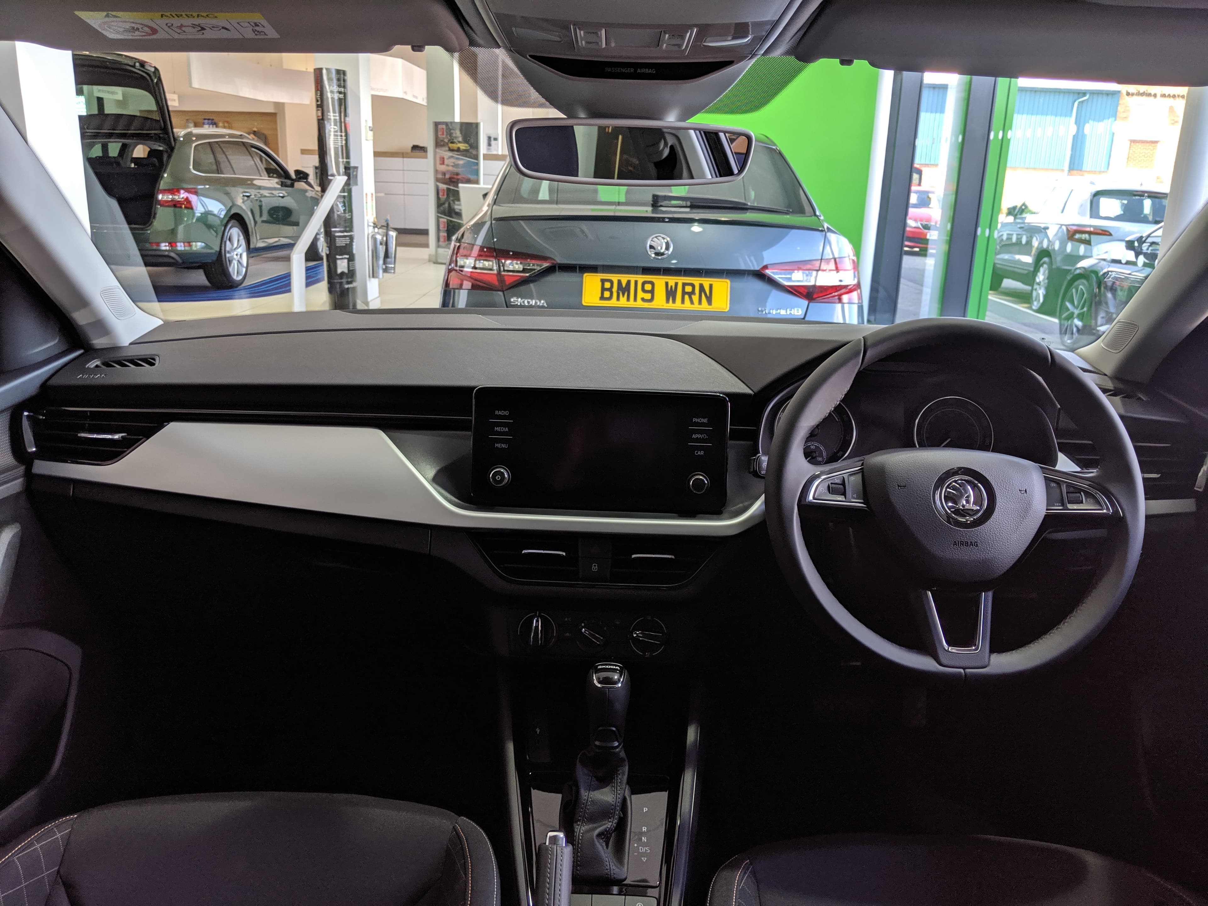 ŠKODA Scala — photo 1