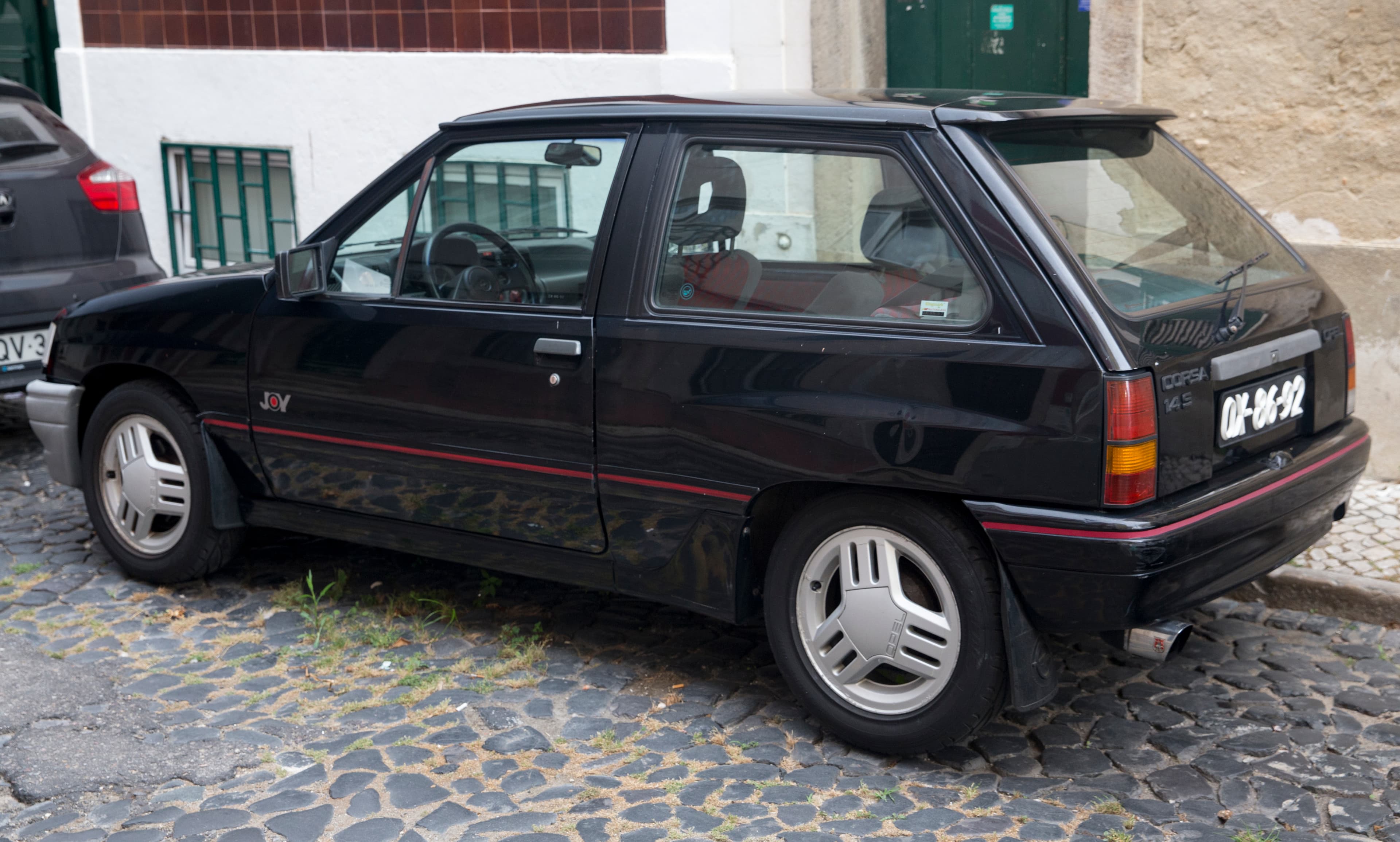 OPEL Corsa — photo 1
