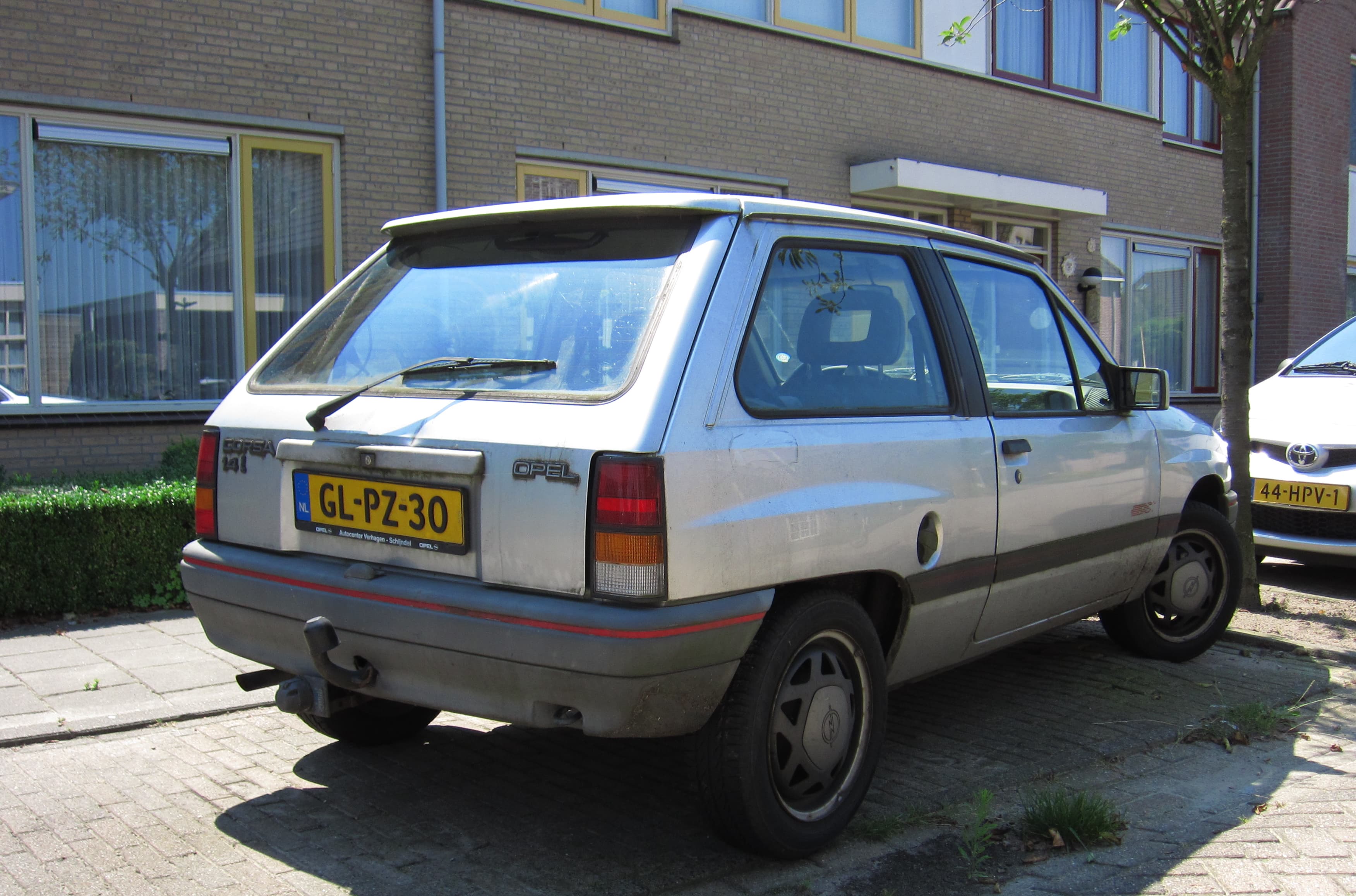 OPEL Corsa — photo 2