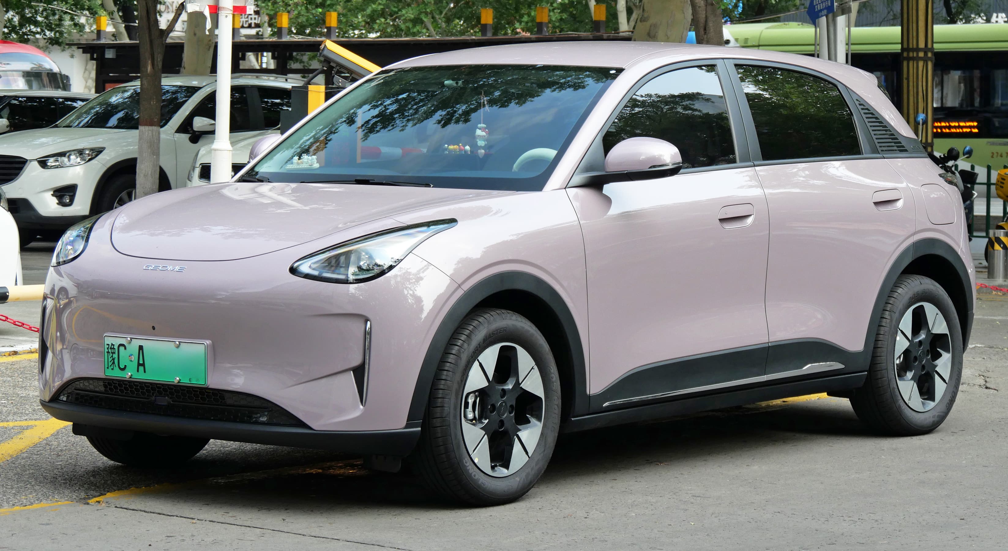 GEELY EX2