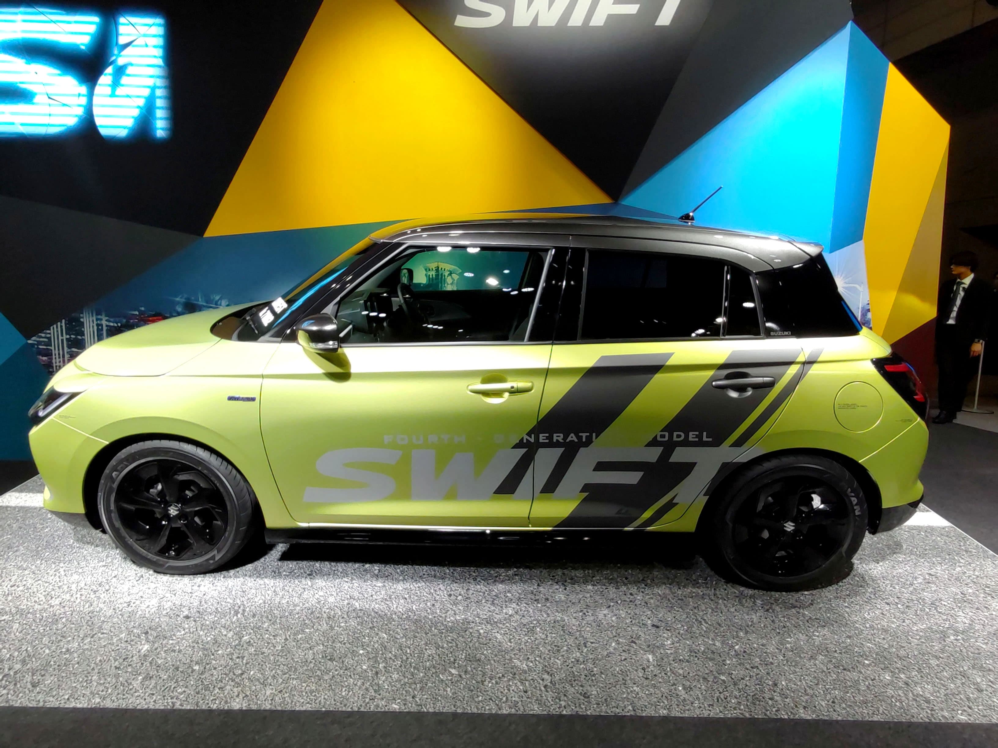 SUZUKI Swift — photo 2