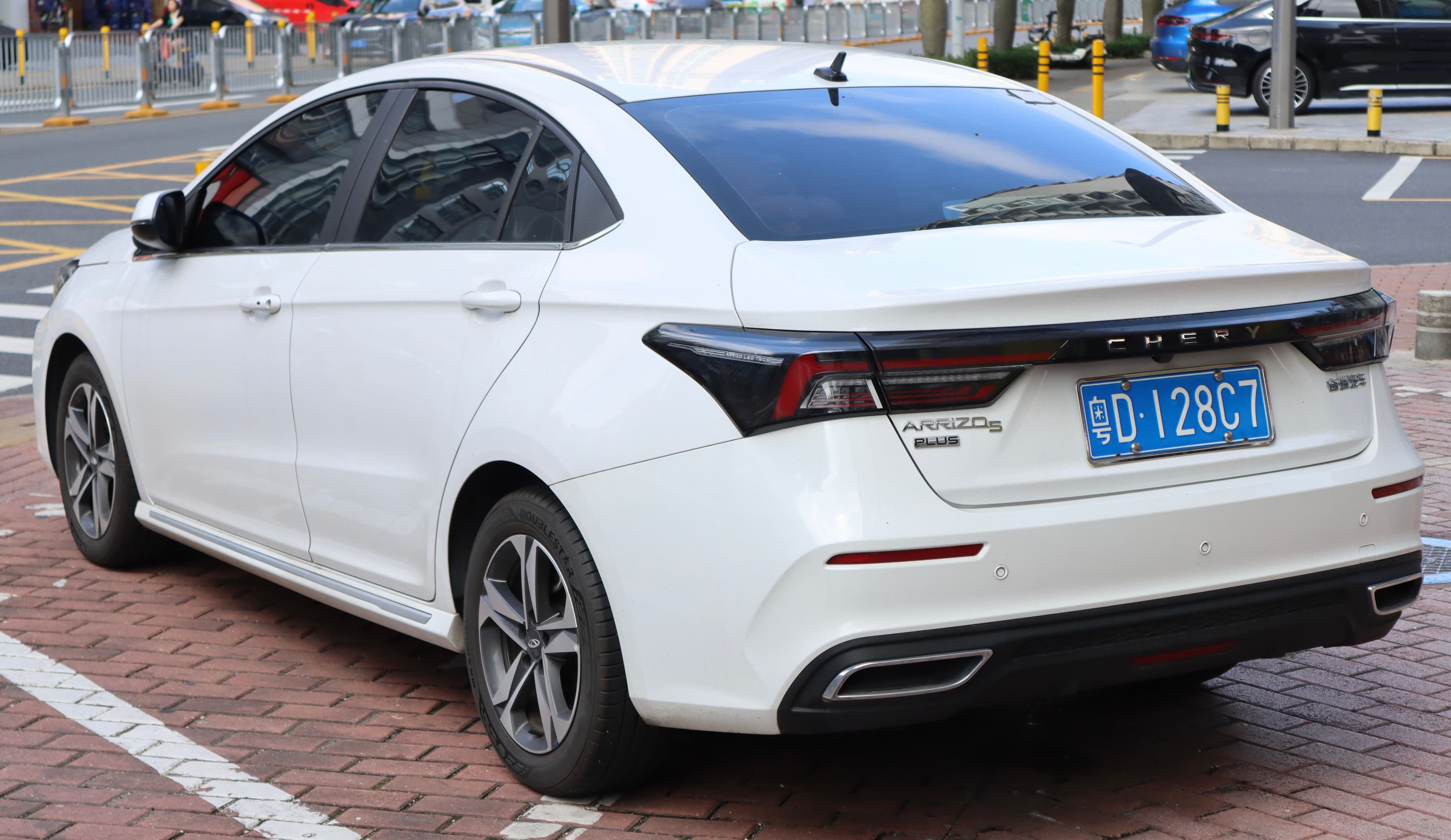 CHERY Arrizo 6 — photo 1