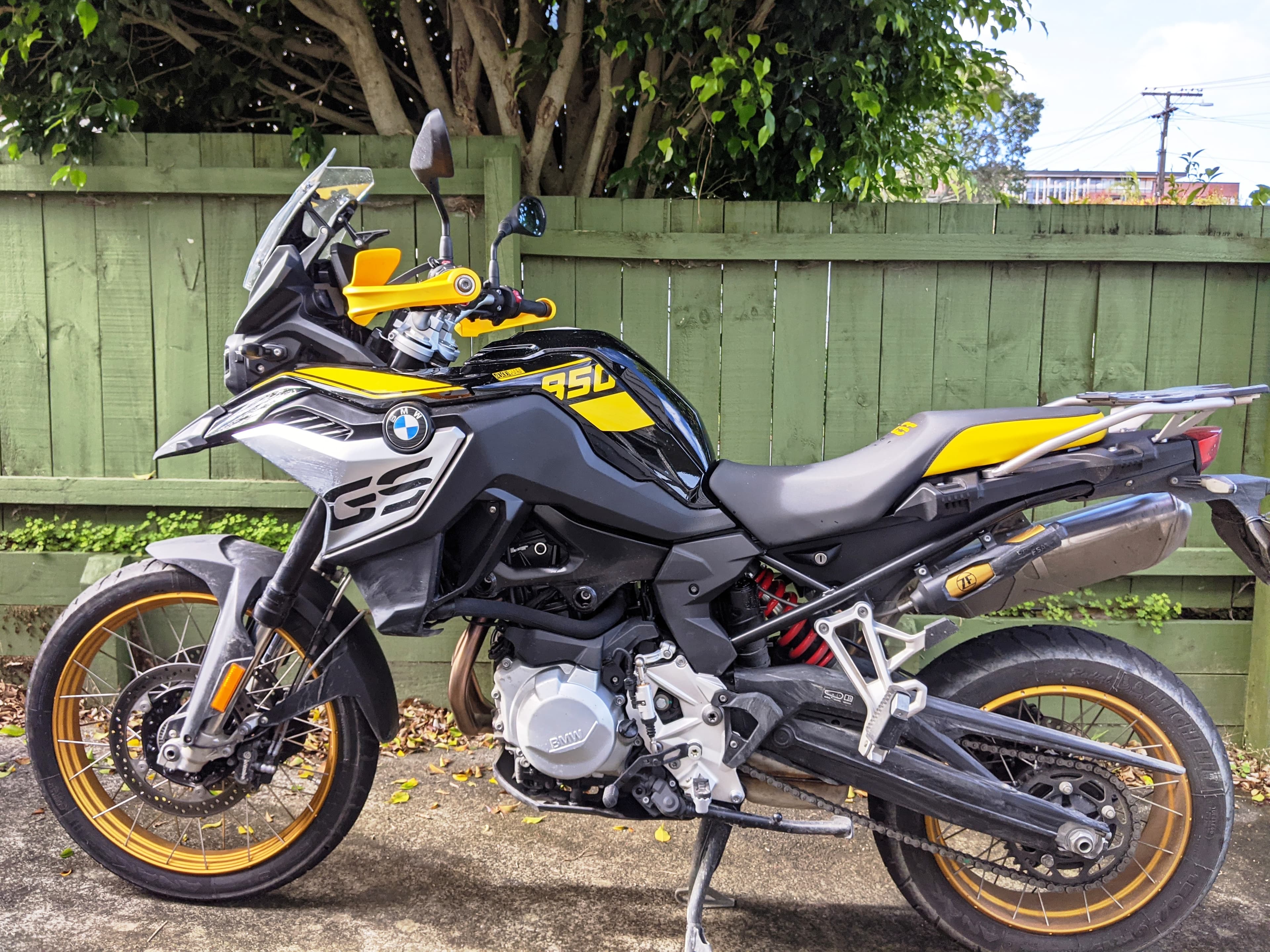 BMW F 850
